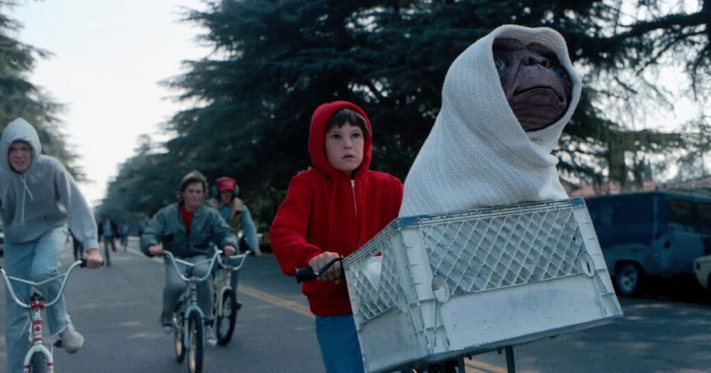 ET-the-extra-terrestrial-movie